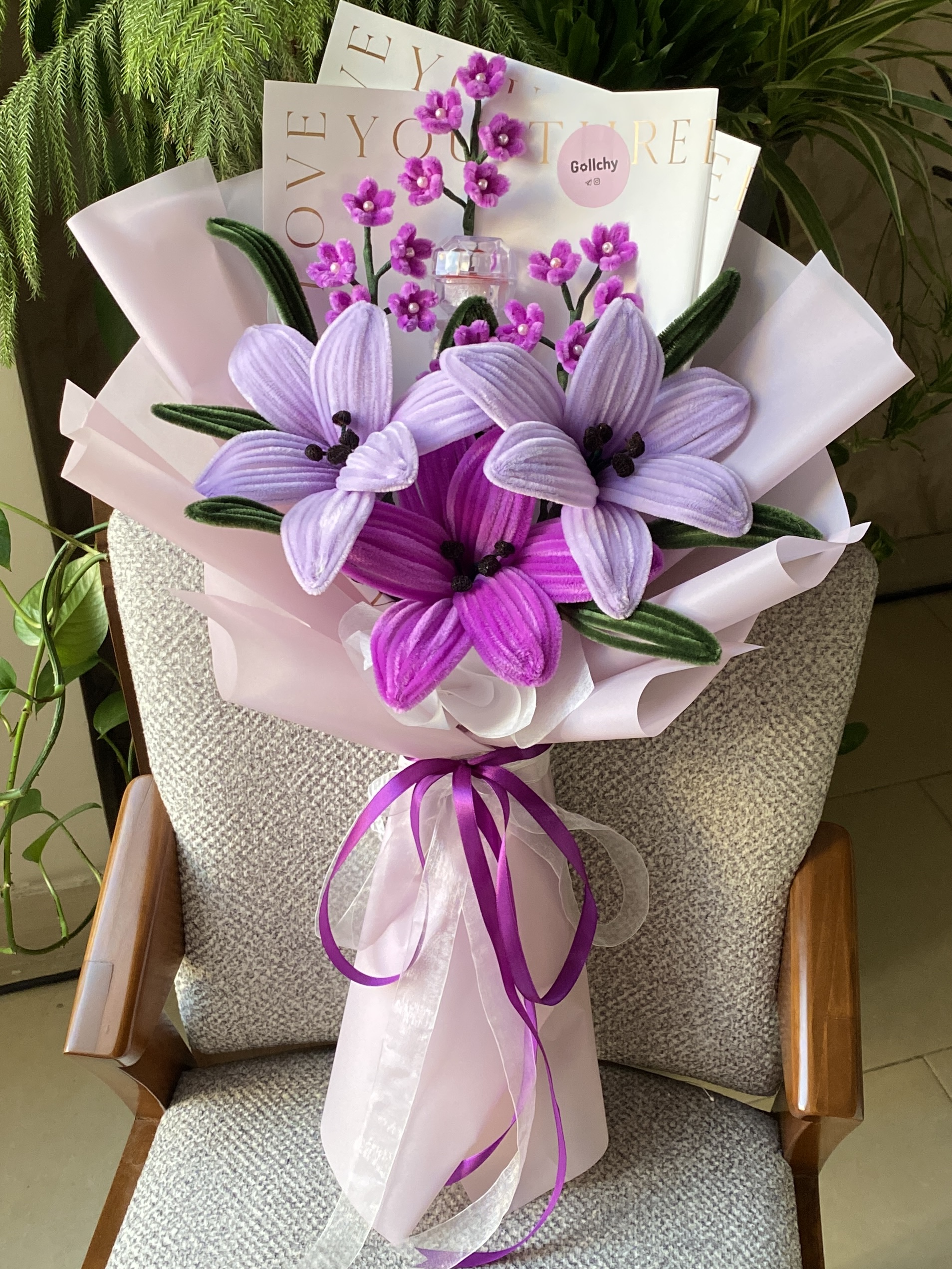 بوکت سه شاخه لیلیوم سایز بزرگ طیف بنفش💜✨