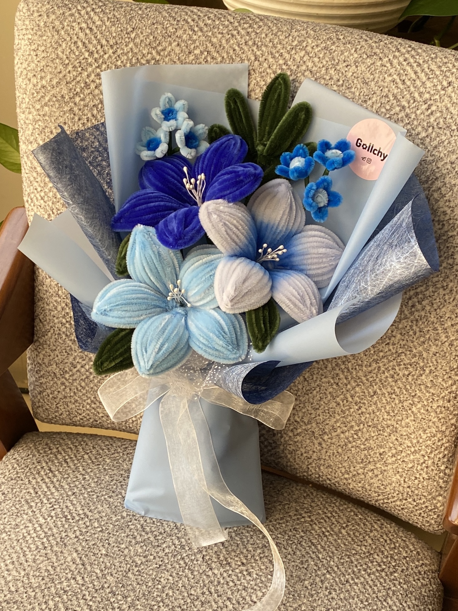 بوکت سه شاخه لیلیوم طیف آبی💙