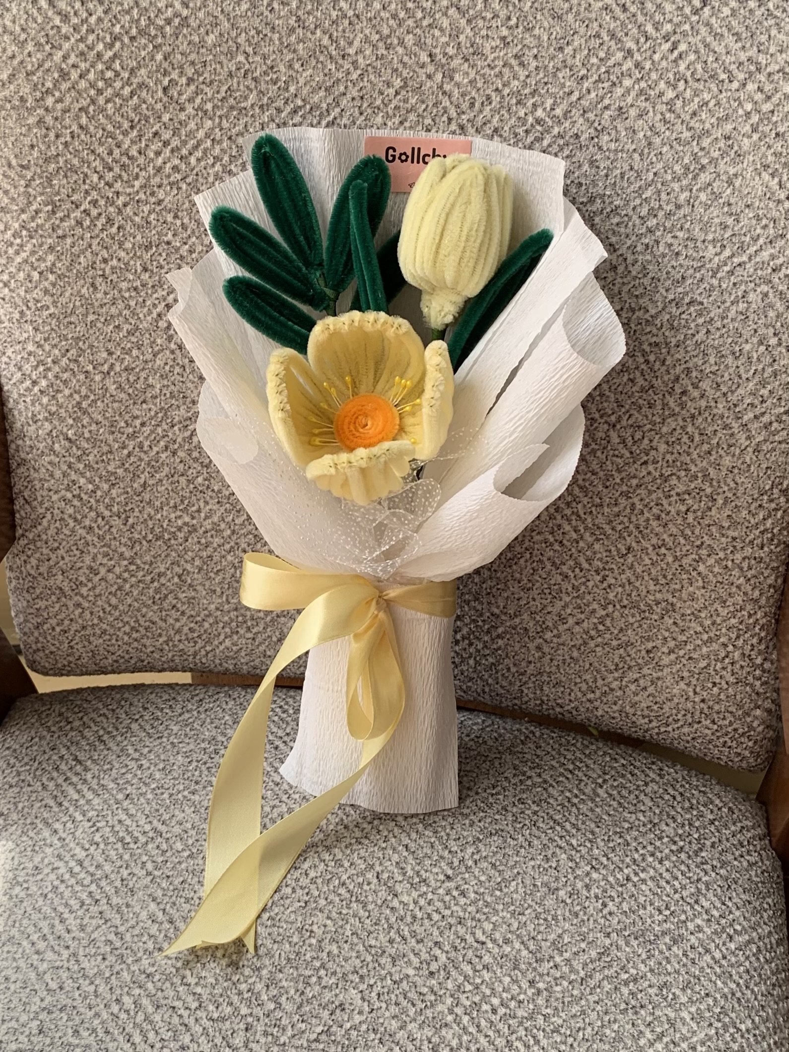 بوکت لاله و آنمون لیمویی💛