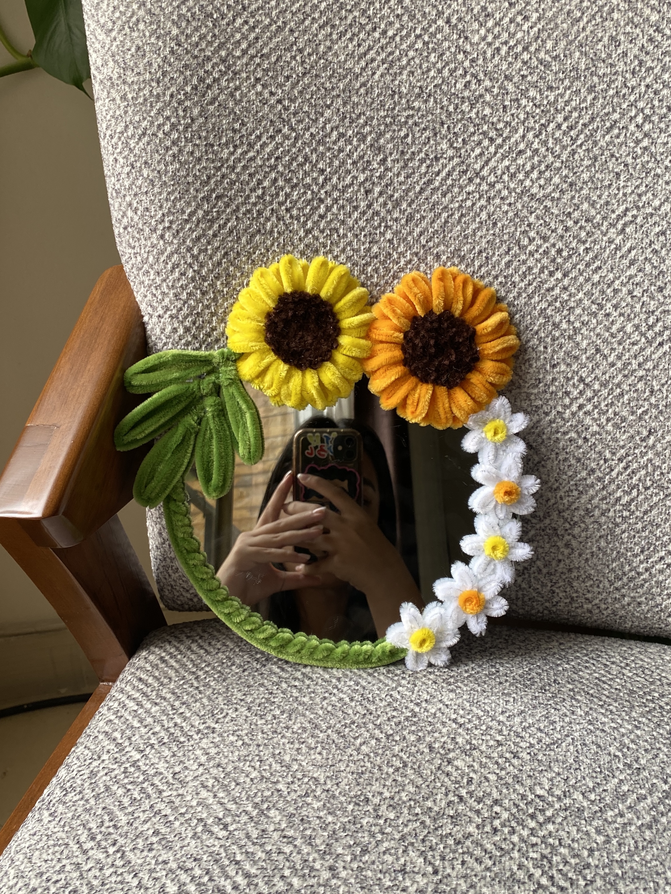 آینه پینترستی افتاب گردون و بابونه🌻